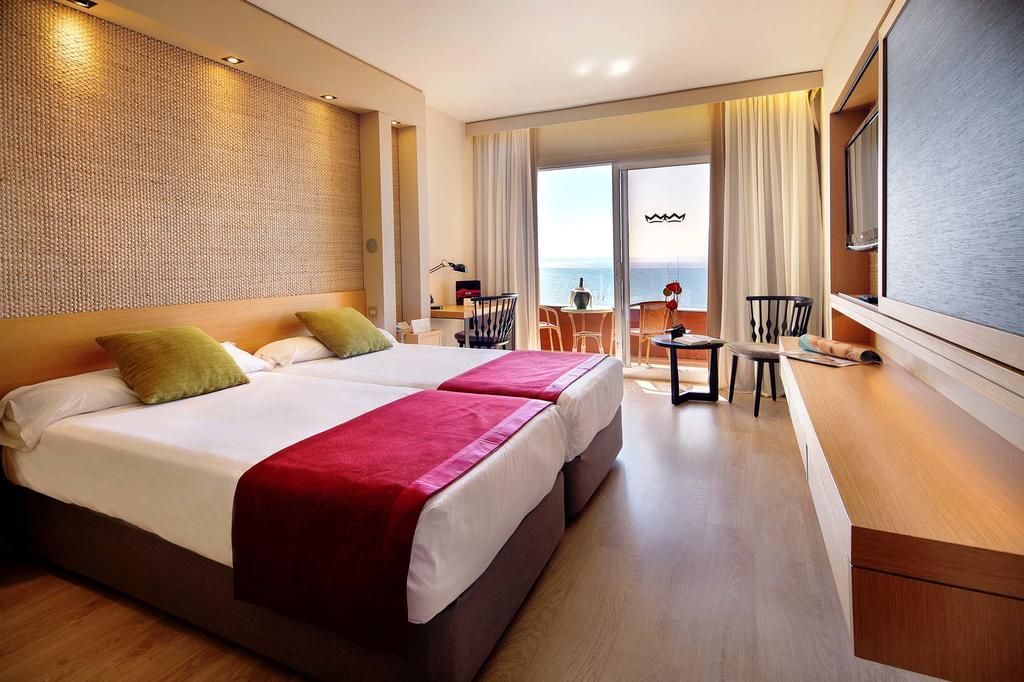 Double or Twin Room Sea View & Spa Access,691935855:JPEG